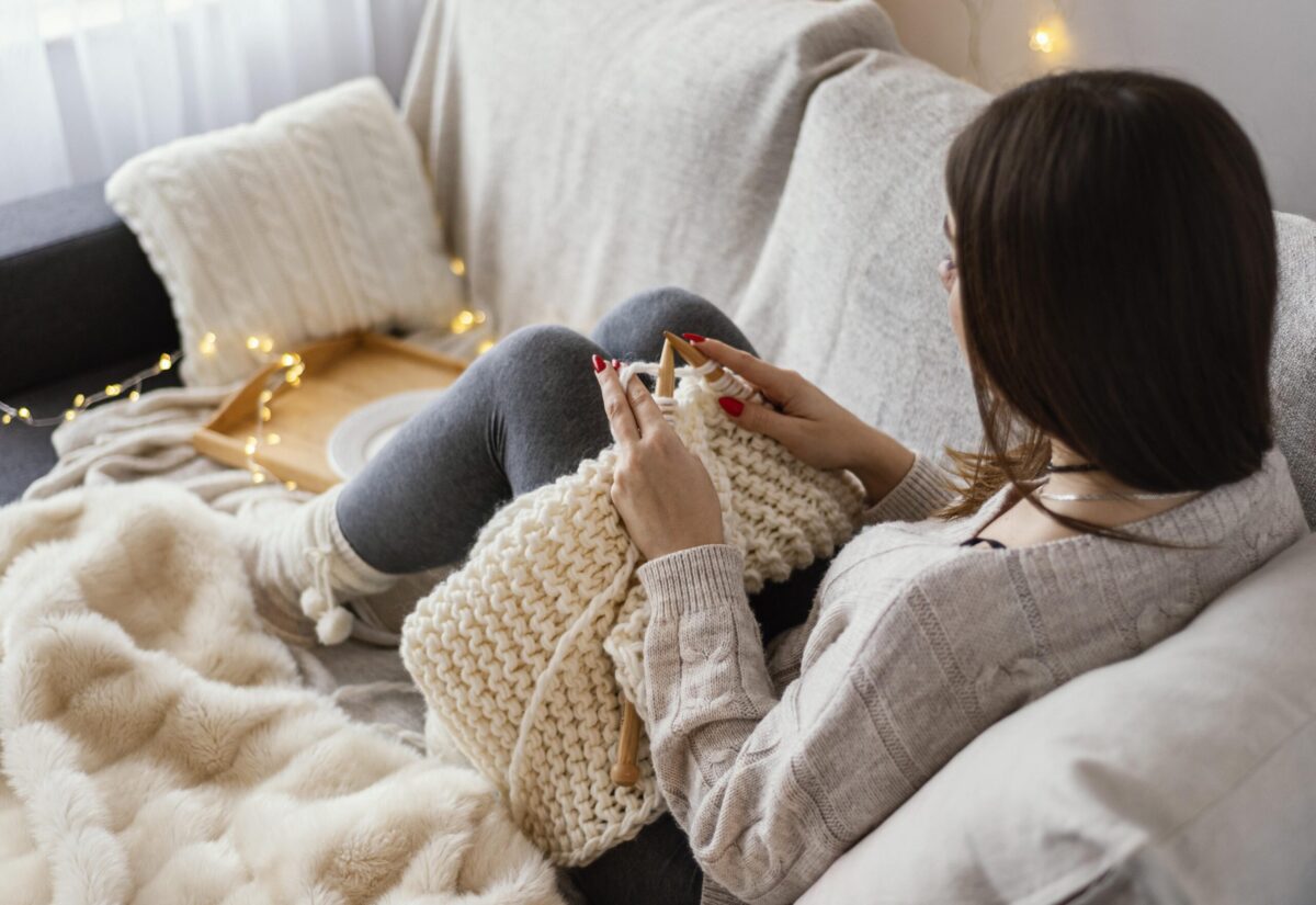 Welke opbergtassen zijn handig voor het breien en haken